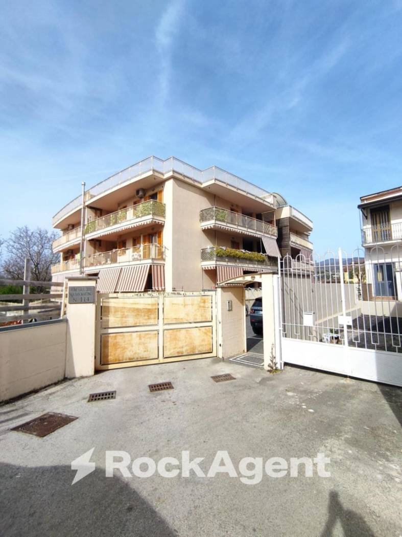 Appartamento in vendita a Palma Campania