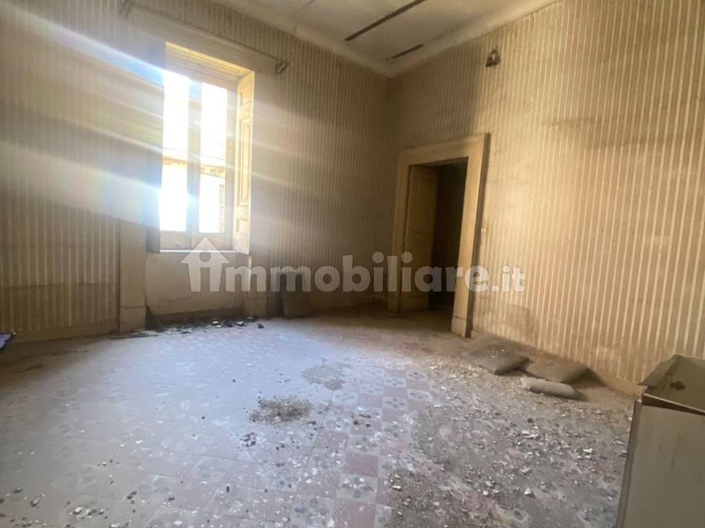 Stanza non arredata
