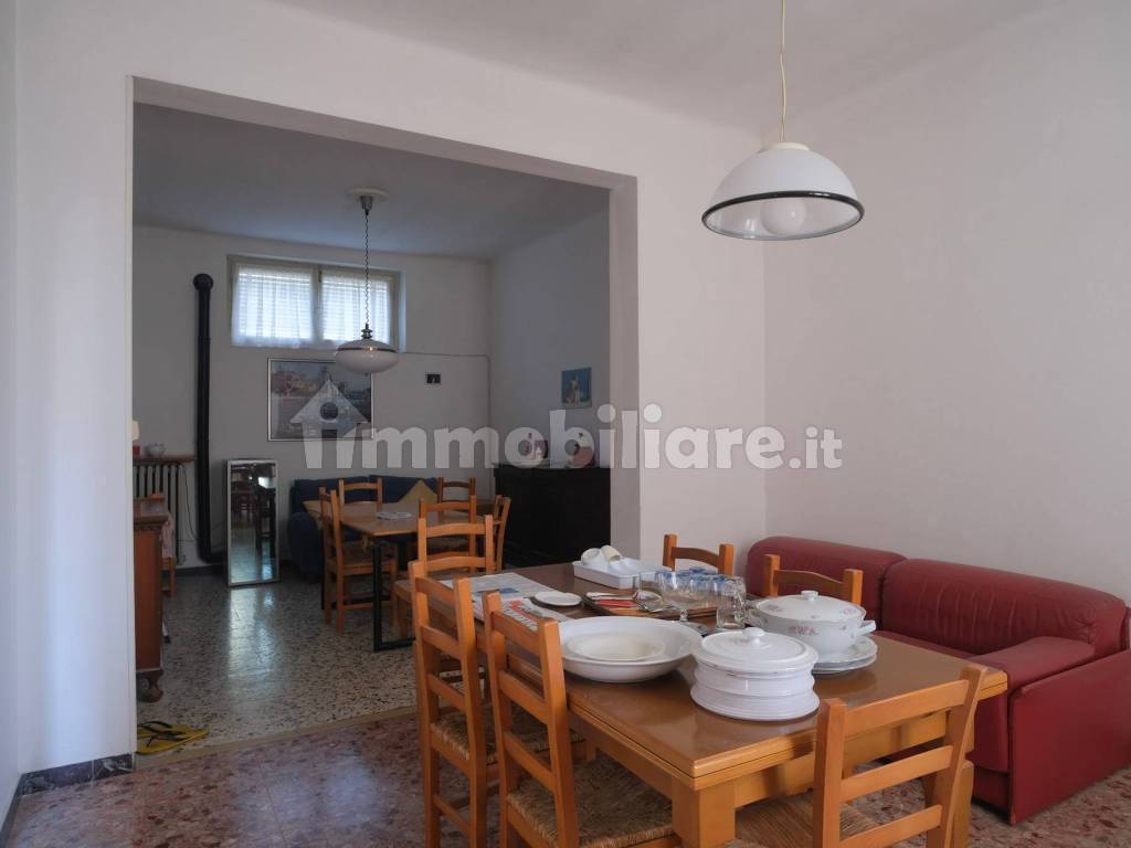 Salone