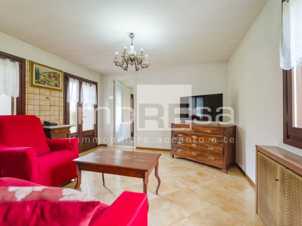 Salone