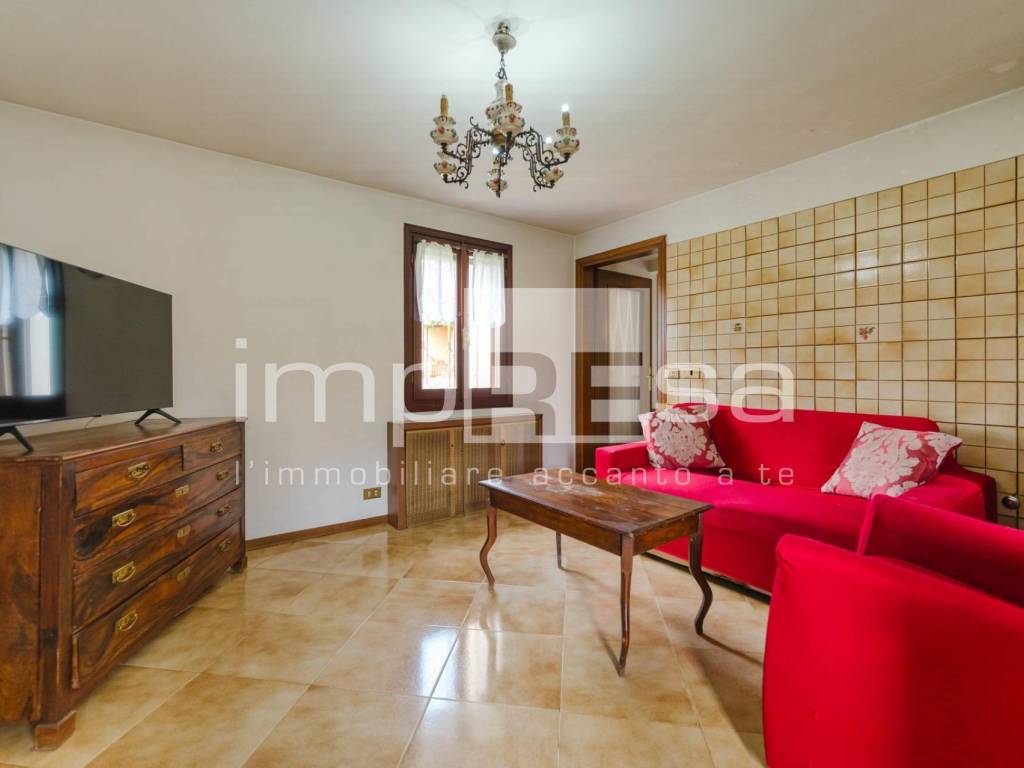 Salone