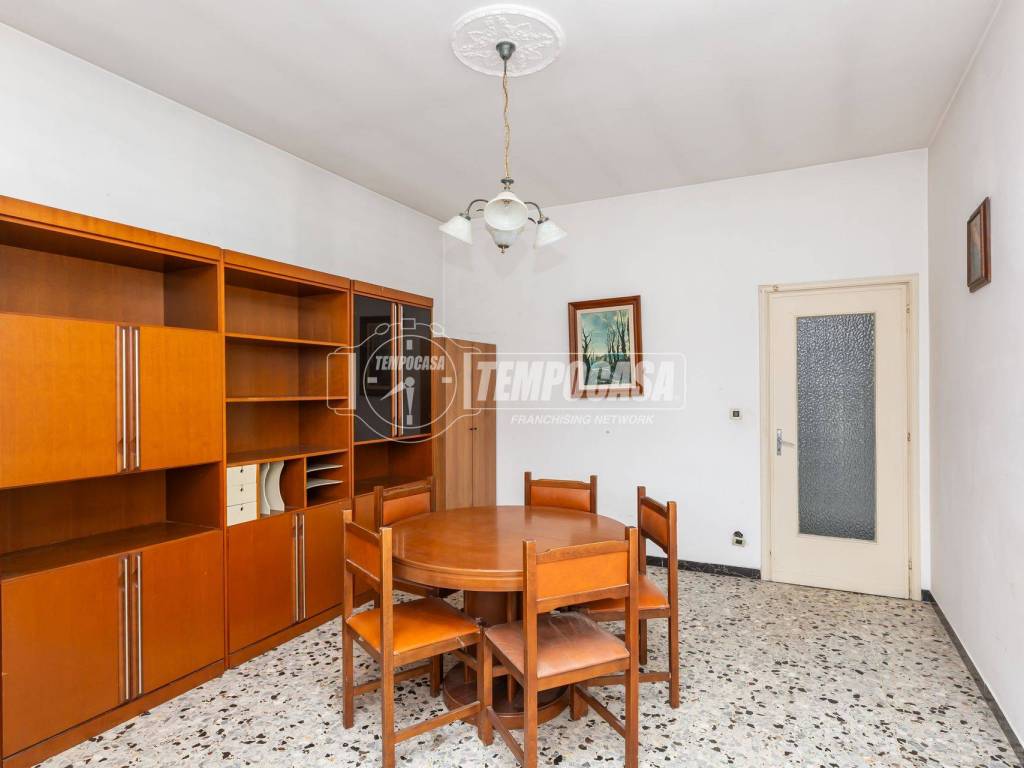 Salone