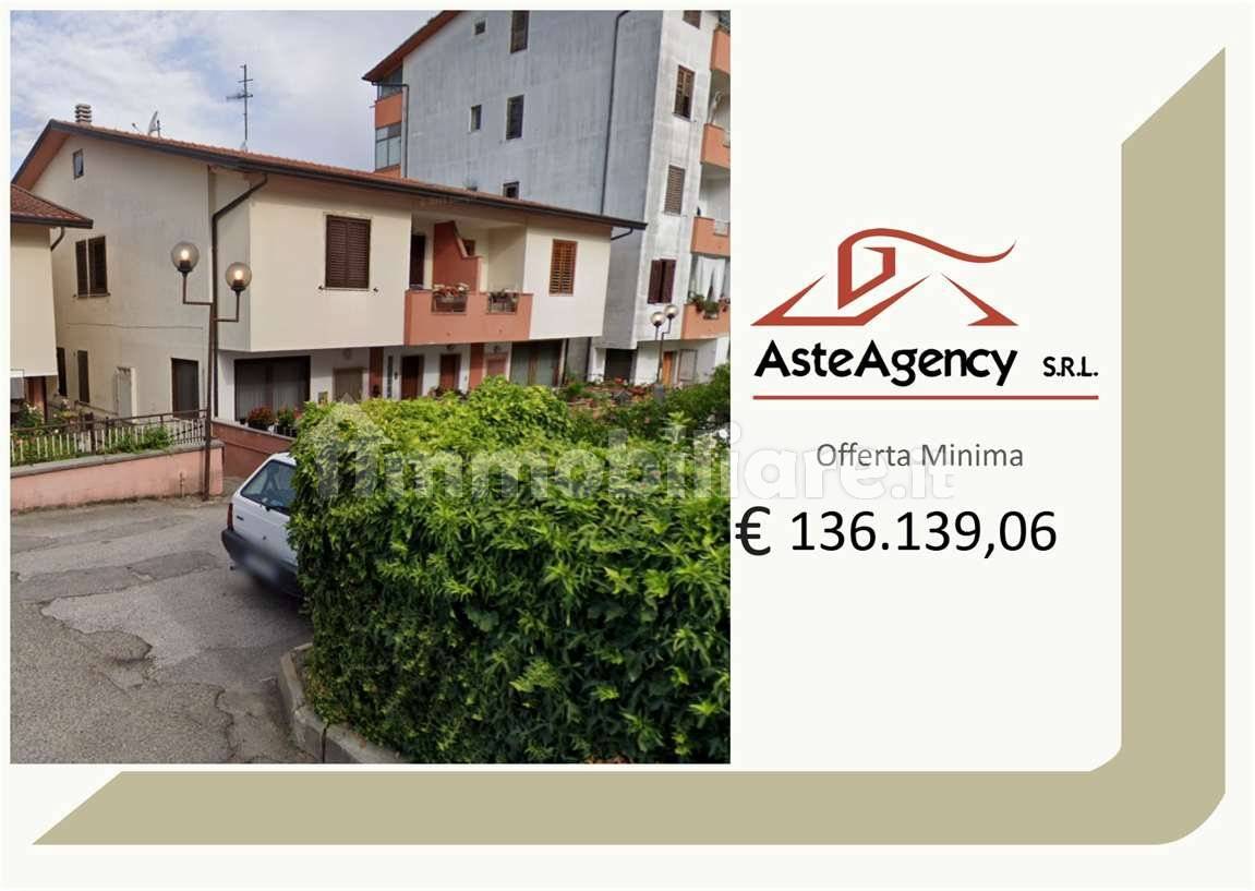 Appartamento in vendita a Tito