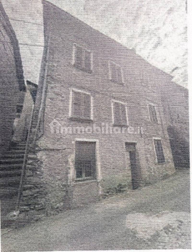 Appartamento in vendita a Castione Andevenno