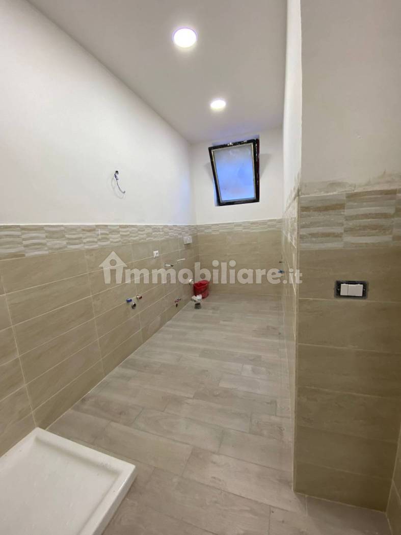 Palazzo - Stabile in vendita a Reggio Emilia