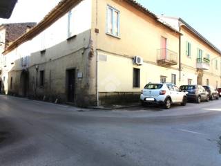 Zona