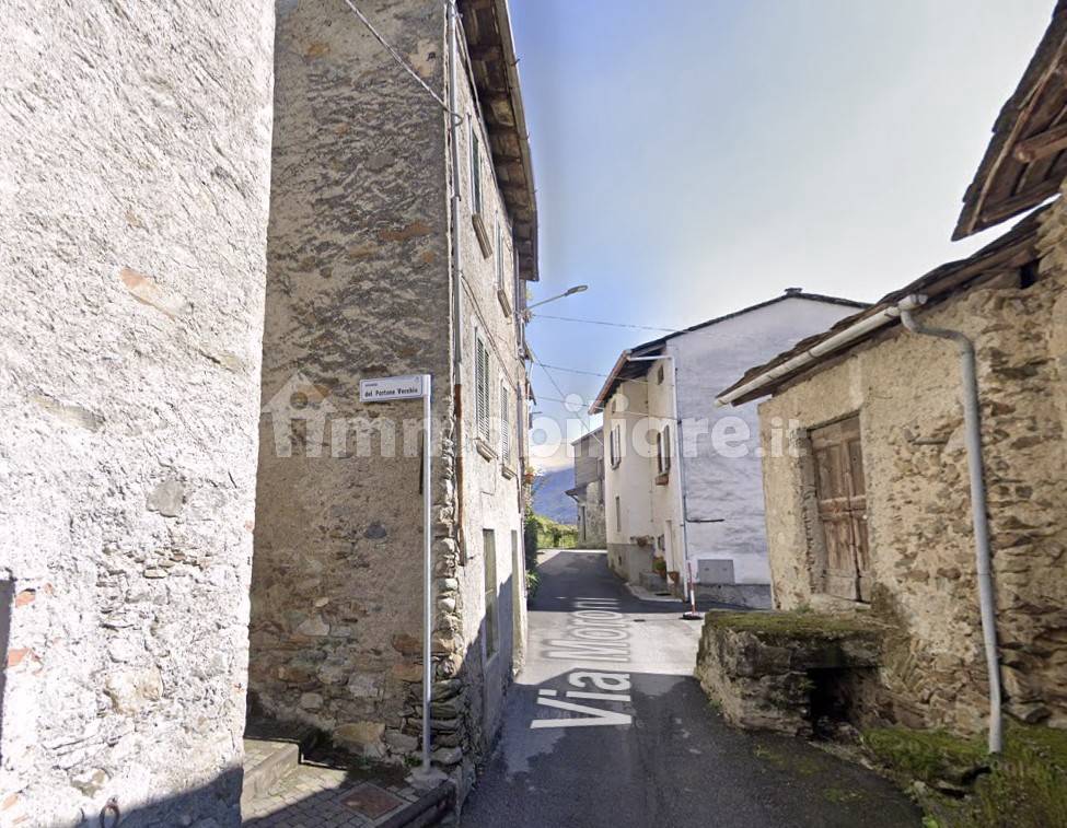 Appartamento in vendita a Castione Andevenno