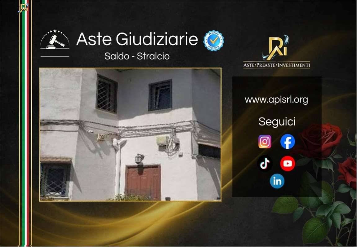 Casa indipendente in vendita a Pozzuoli