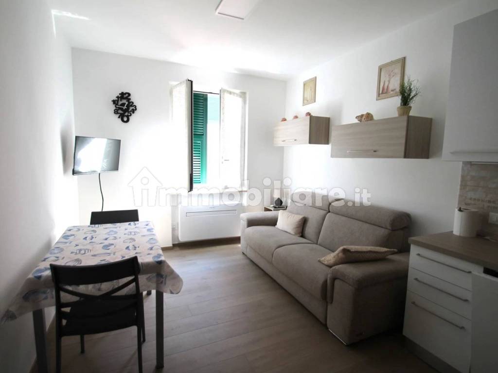 Salone