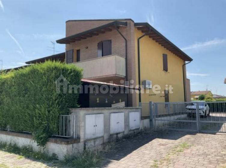 Villetta a schiera in vendita a Marmirolo