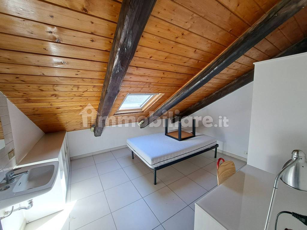 4 stanze singole in Nizza Millefonti, foto 2 di 14
