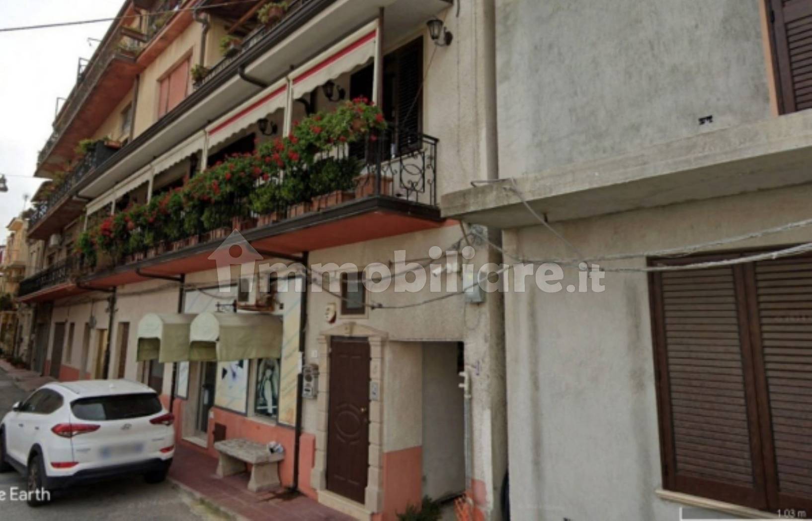 Appartamento in vendita a Locri