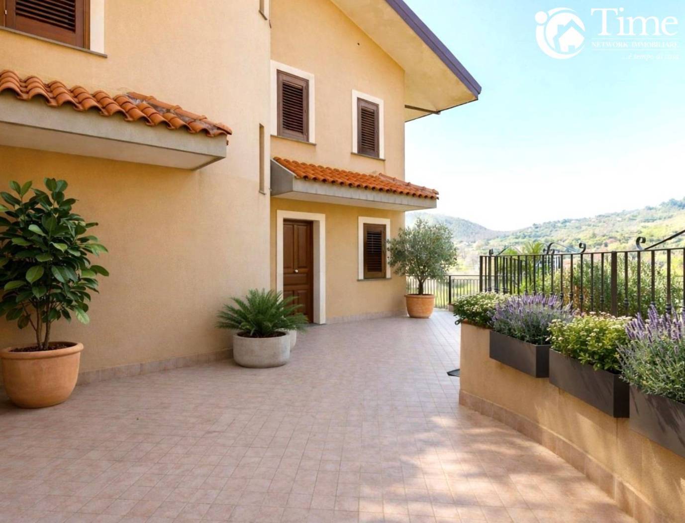 Villa in vendita a Aci Sant'Antonio