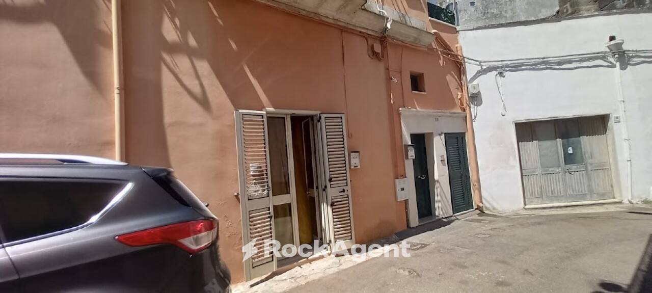 Casa indipendente in vendita a Cutrofiano