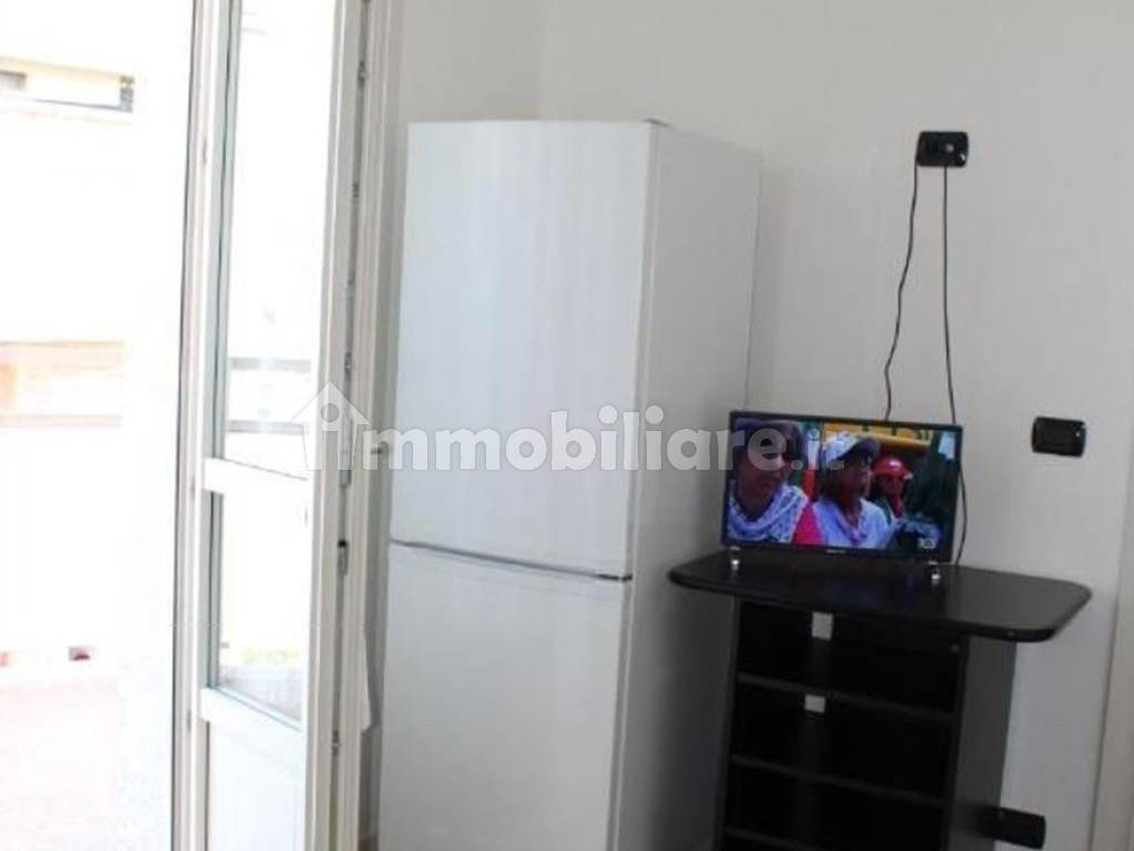 Stanza singola in Crocetta, foto 4 di 6