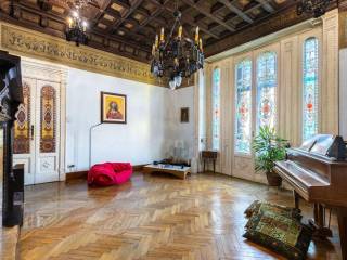 Salone