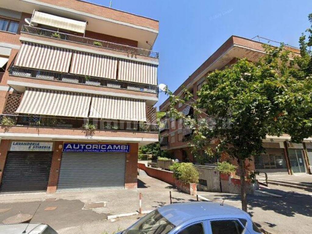 Appartamento in vendita a Guidonia Montecelio