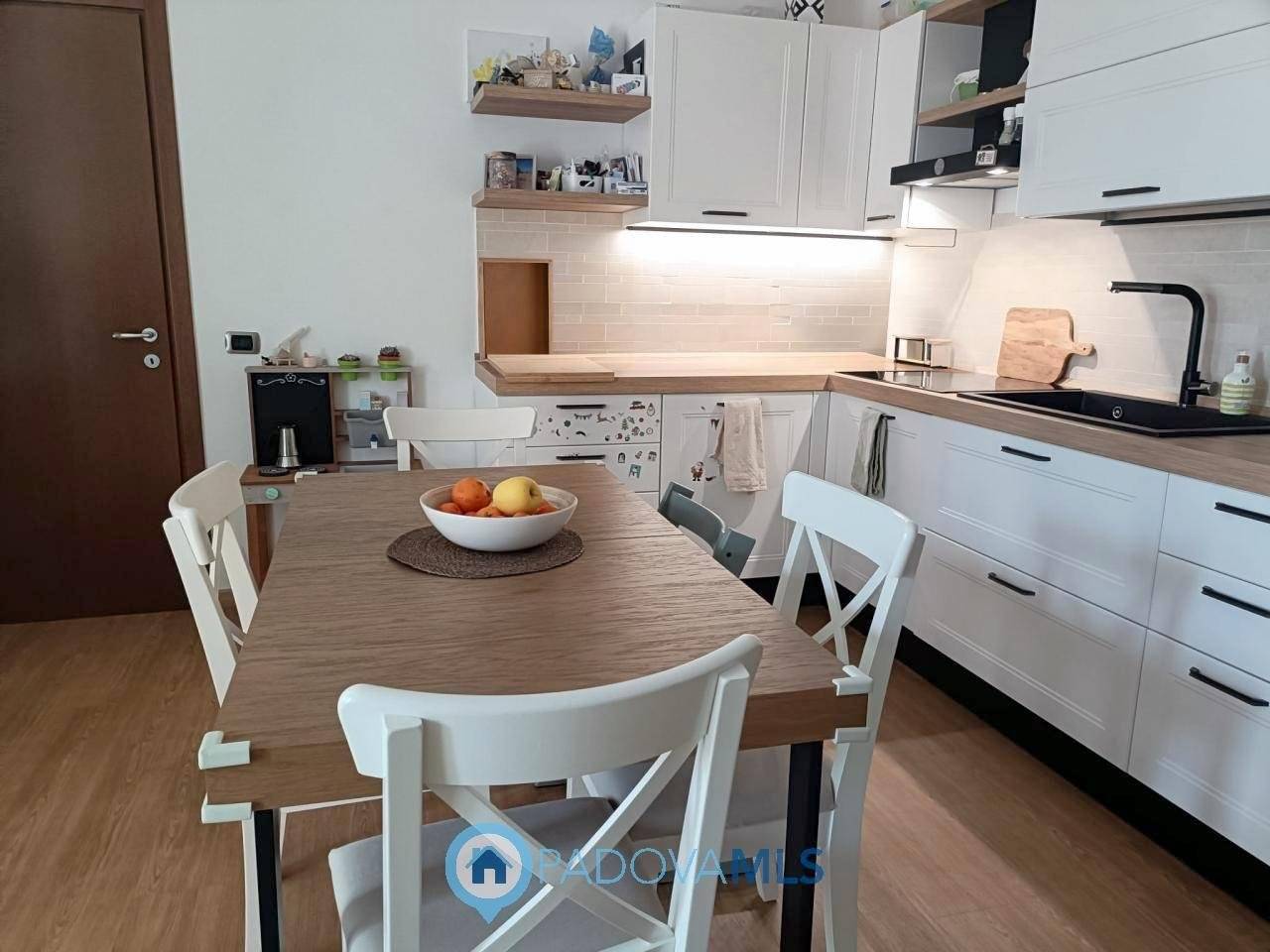 Appartamento in vendita a Albignasego