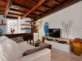 Salone