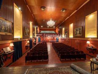 Salone