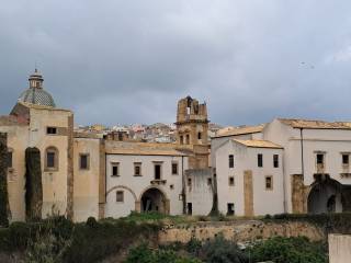 Zona