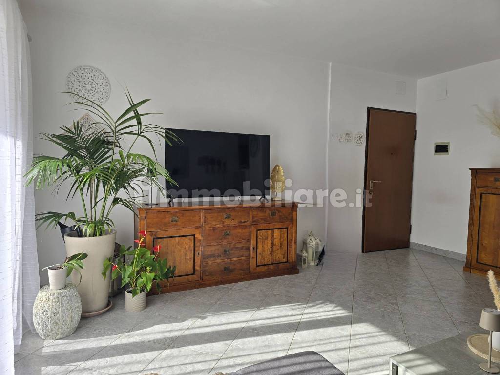 Salone