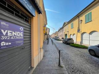 Zona