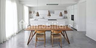 Palazzo - Stabile in vendita a Palagano