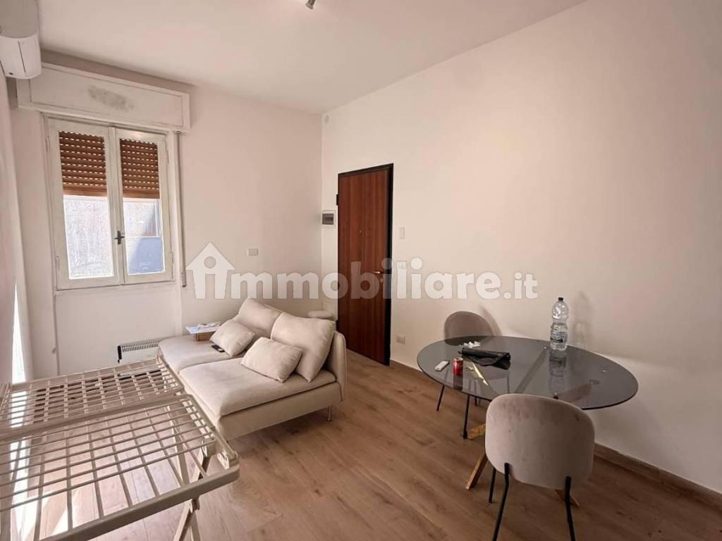 Affitto Appartamento Stradella. Trilocale in via Agostino Depretis 35 ...