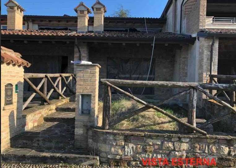 Villetta a schiera in vendita a Gazzola