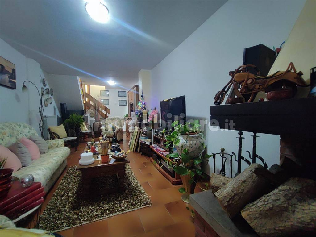 Salone