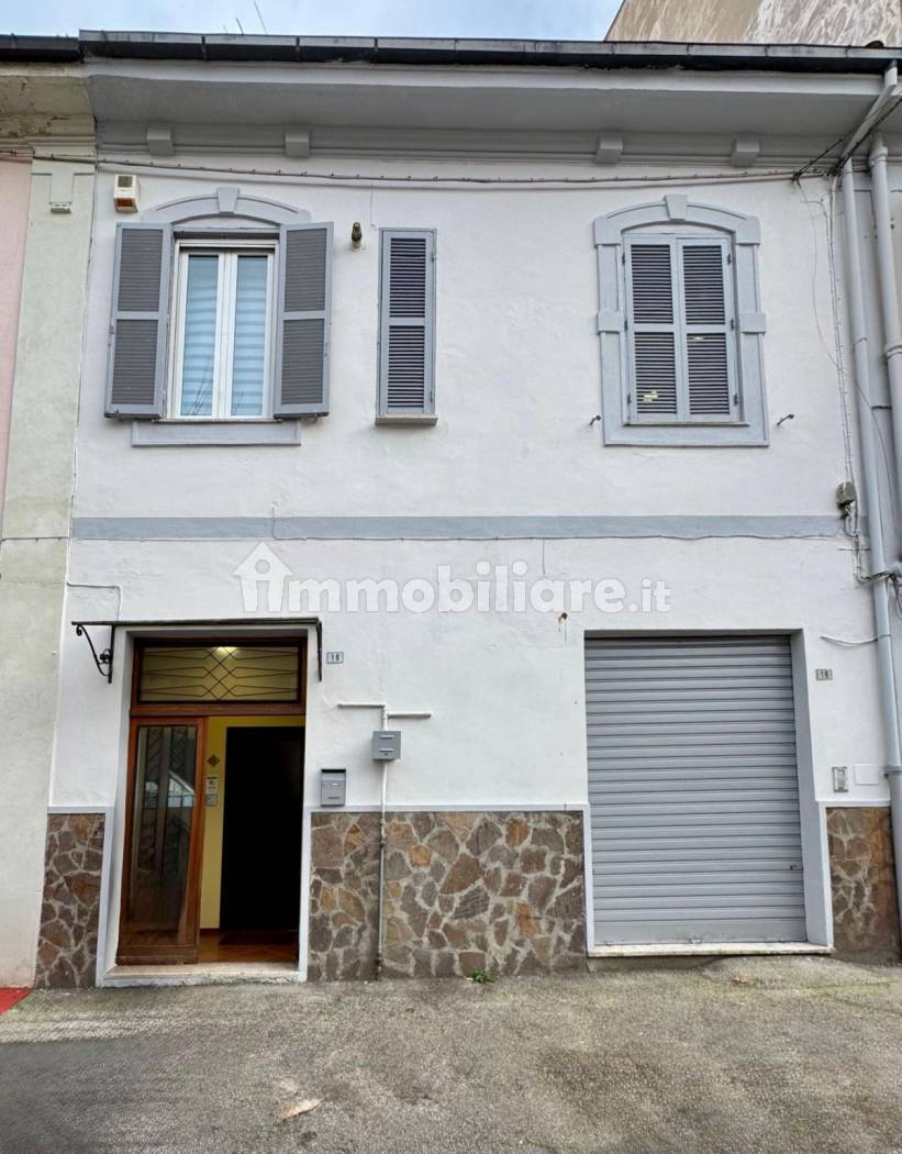 Casa indipendente in vendita a Avezzano