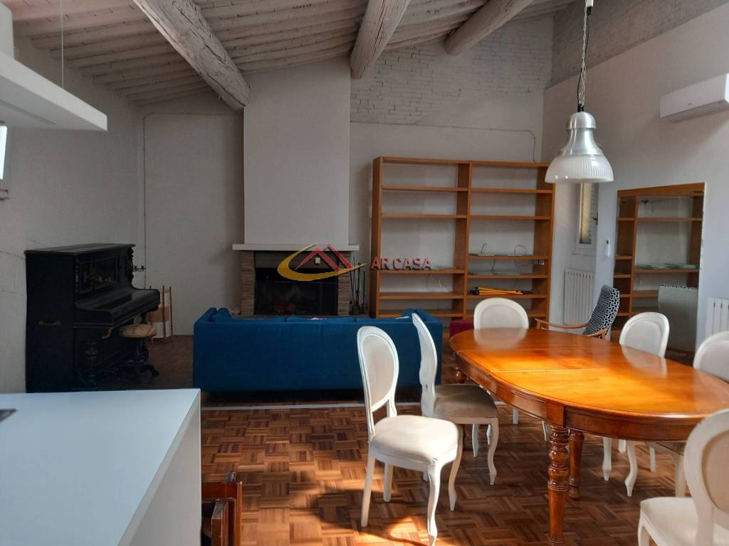 Salone