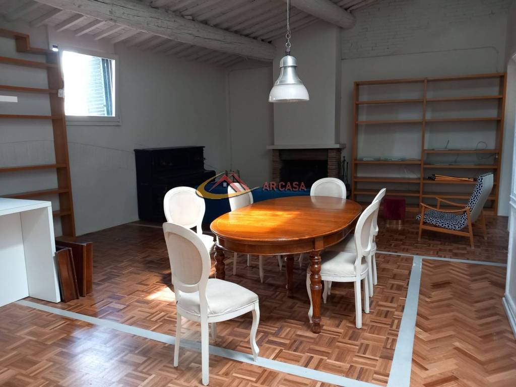 Salone