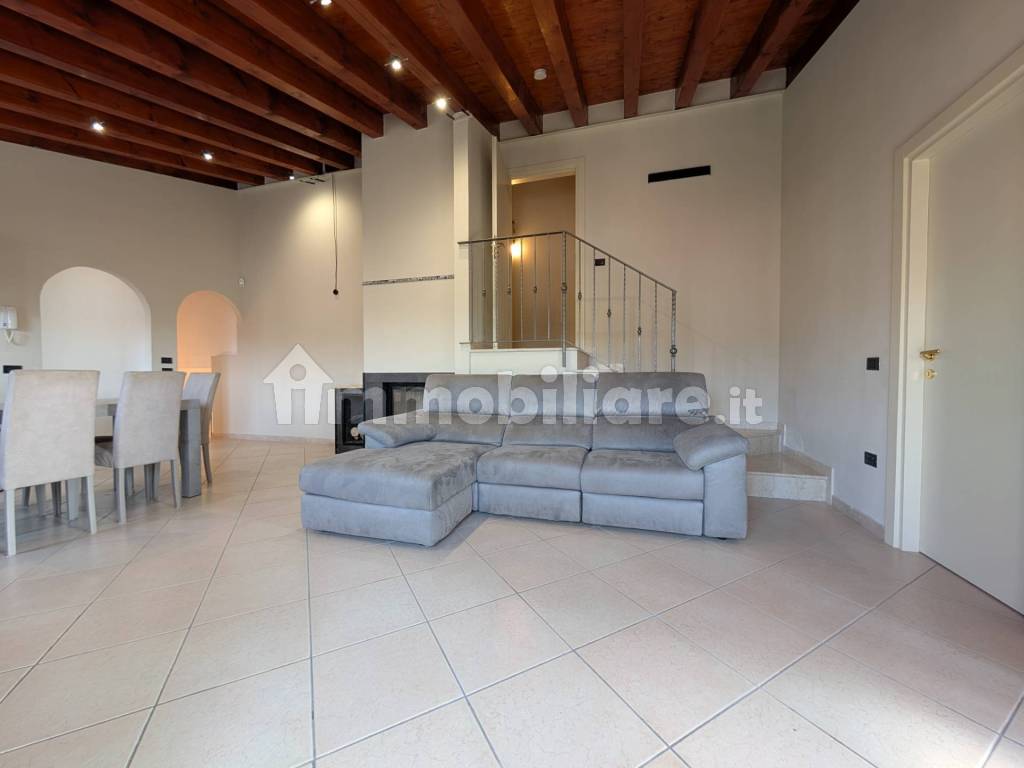 Salone