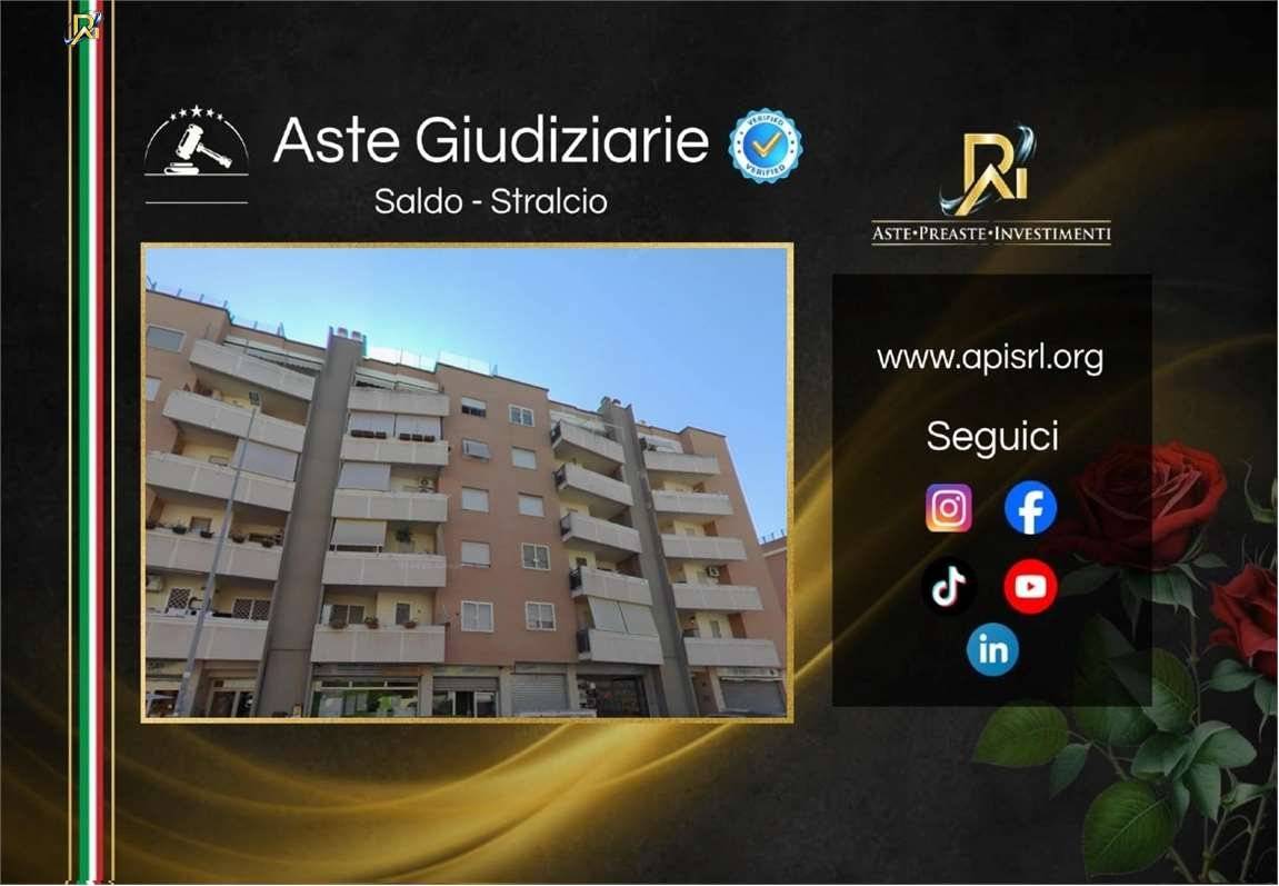 Appartamento in vendita a Roma