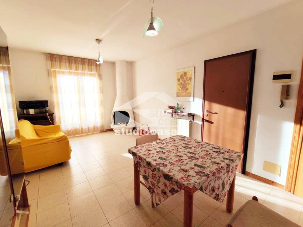 Salone