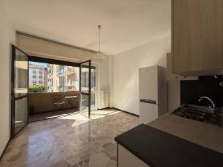 Bilocale via Negroli 6, Argonne - Corsica, Milano
