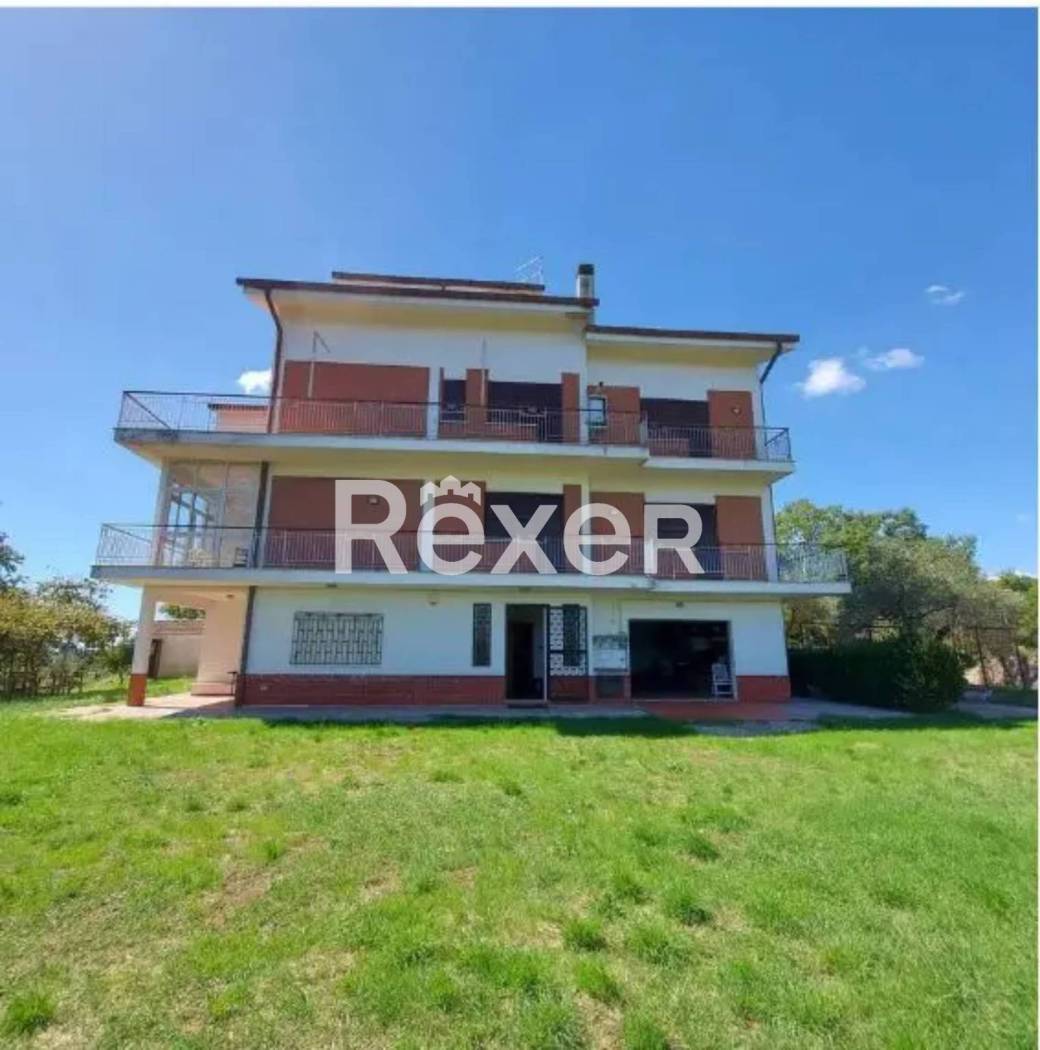 Villa in vendita a Civitella San Paolo