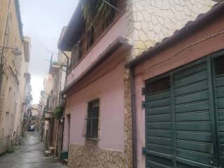 Zona