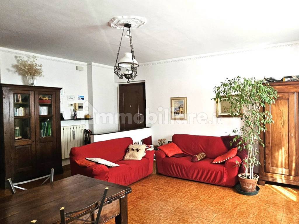 Salone