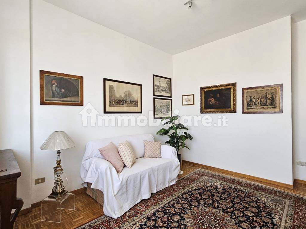 Vendita Appartamento Treviglio. Bilocale in via Anita Scotti ,30. Buono ...