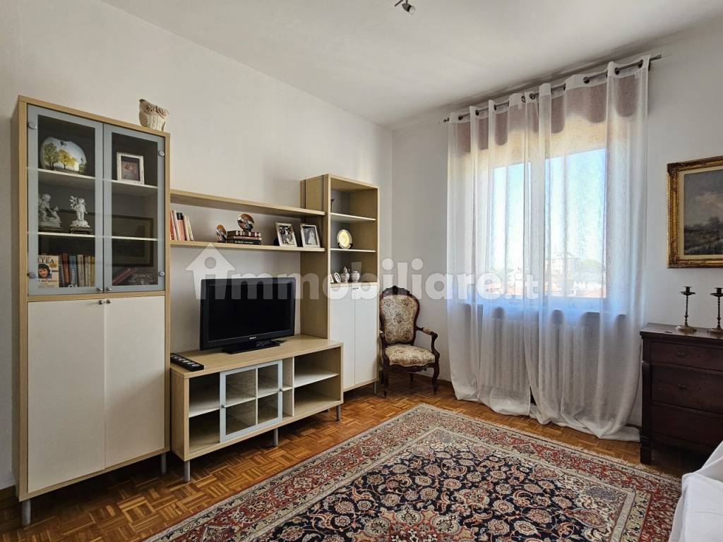 Vendita Appartamento Treviglio. Bilocale in via Anita Scotti ,30. Buono ...
