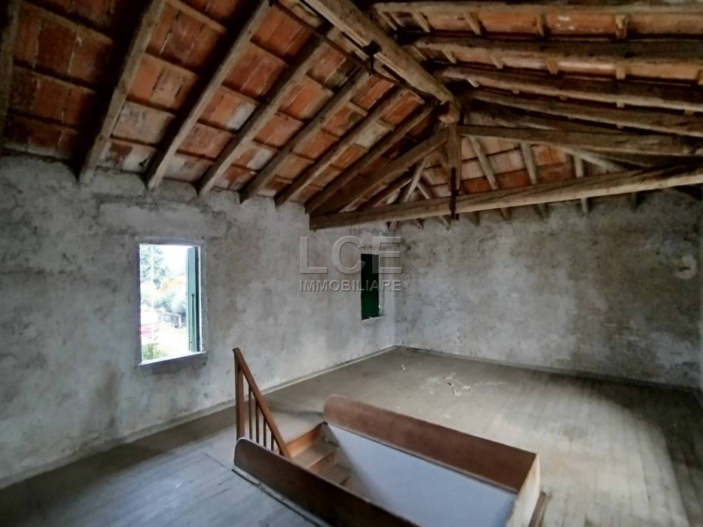 Stanza non arredata