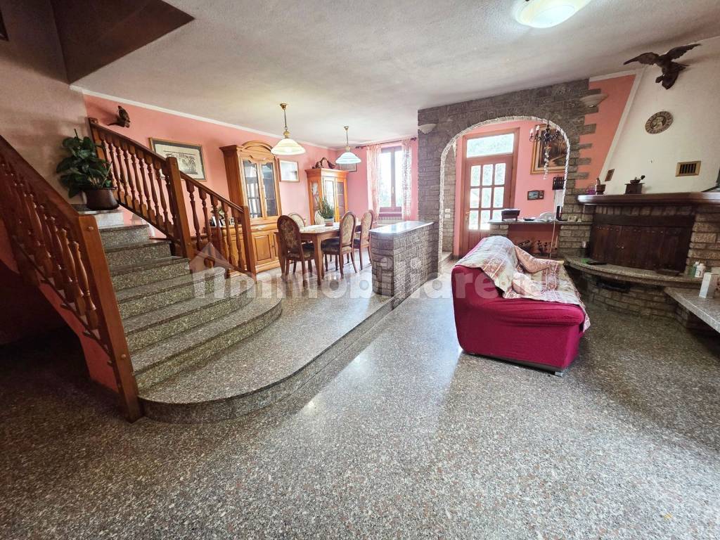 Salone