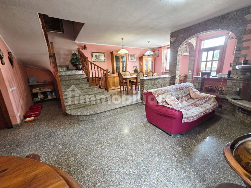 Salone