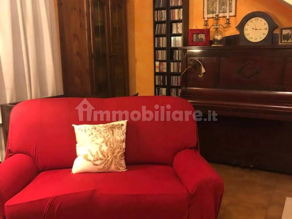 Salone