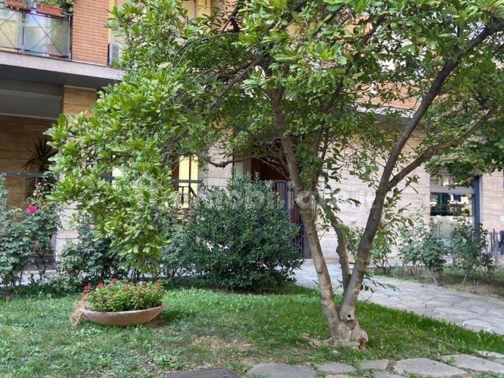 Appartamento in Pozzo Strada, foto 2 di 35