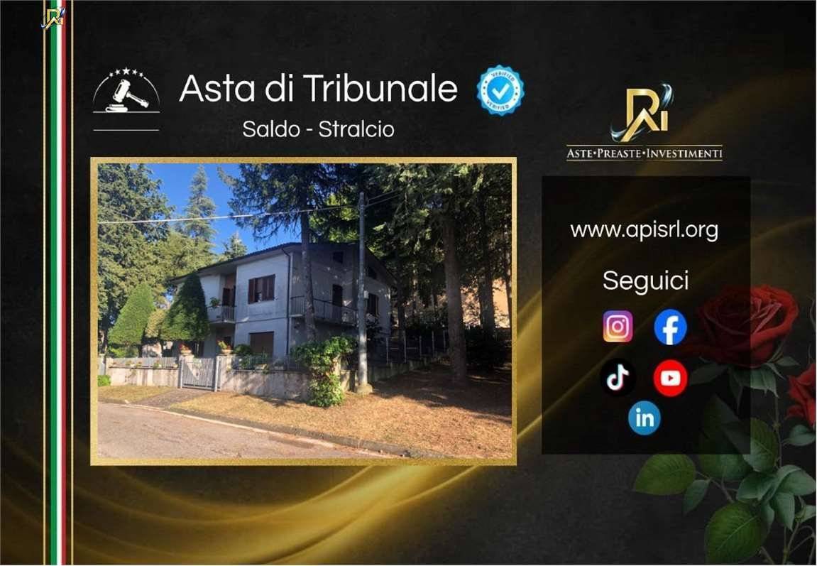 Villa in vendita a Montecarotto