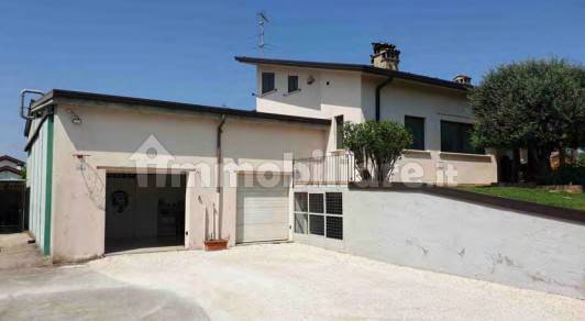 Villa in vendita a Asola